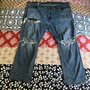 🐺 distressed Levi’s 541 denim with camo patch🐺